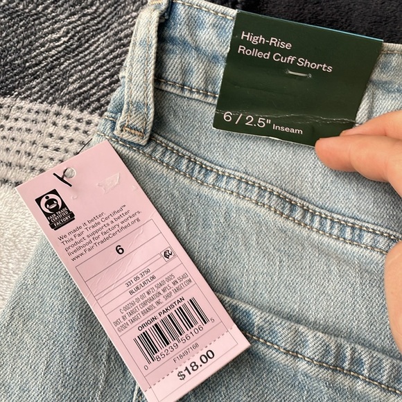 NWT Wild Fable Light Wash Shorts - Picture 4 of 7